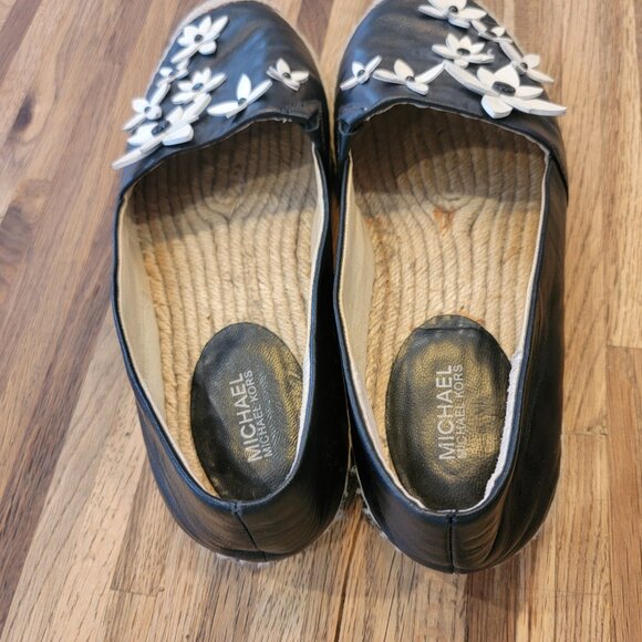 Michael Kors Lola Leather Floral Slip On Espadrille Flats, Black/White & Jute - Picture 9 of 14